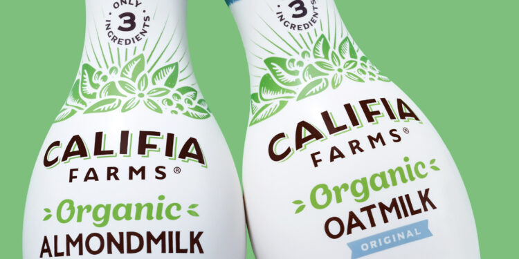 Califia Farms launches organic Oatmilk and Almondmilk, made with 3 simple ingredients