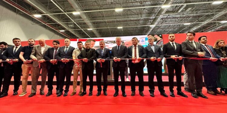 F Istanbul hosts 16,858 visitors from 100 countries