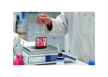 GNT offers interactive EXBERRY® color lab experience at Food Ingredients Europe 2023