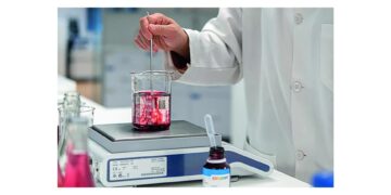 GNT offers interactive EXBERRY® color lab experience at Food Ingredients Europe 2023