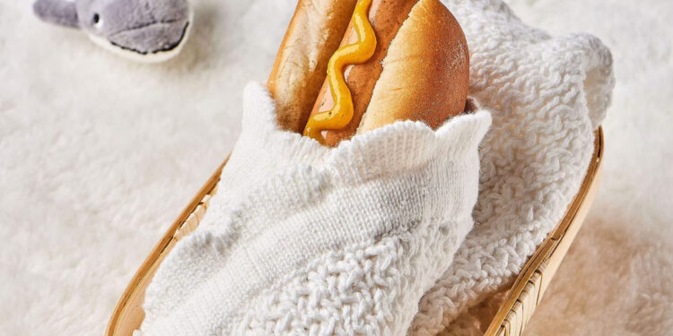 IKEA welcomes the newest addition to its plant-based food family, the IKEA Plant Dog